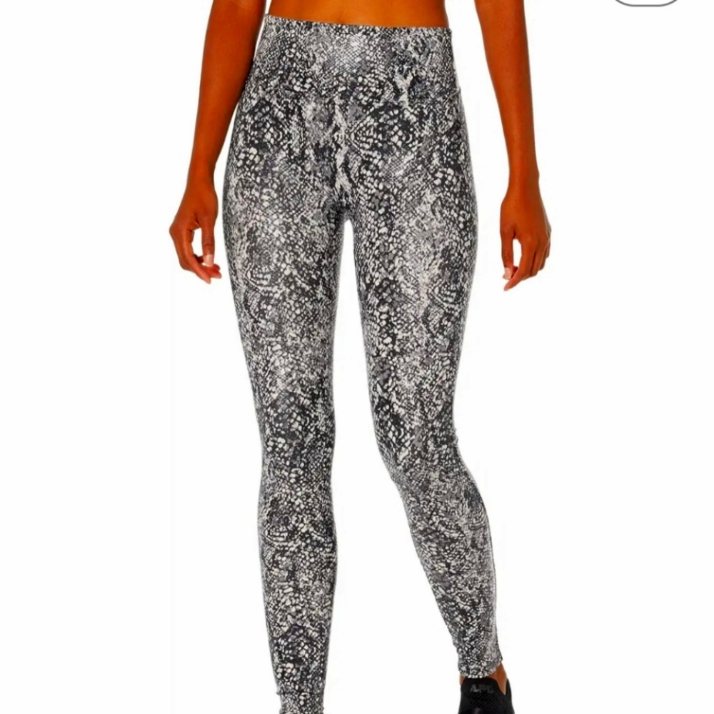 Spanx Faux Leather Snakeskin Leggings Large NWT